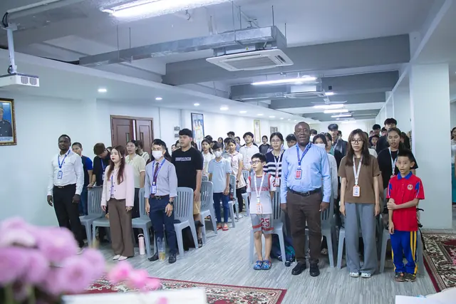 Students and teachers at a PUC-IFL event